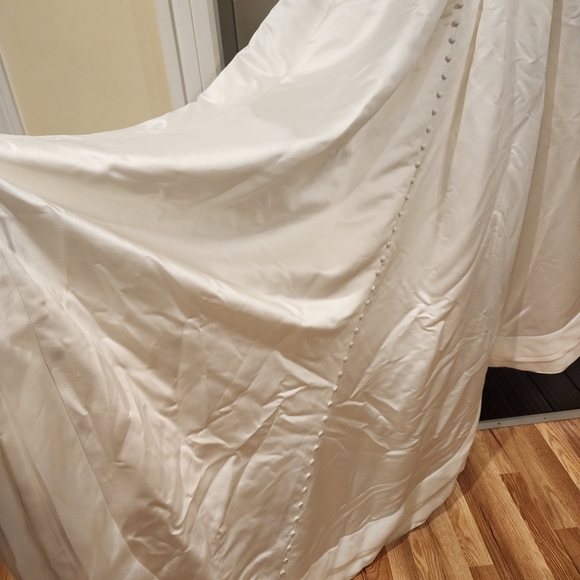 CASABLANCA ivory Bride Strappless Wedding Dress Size 4 - Picture 14 of 16